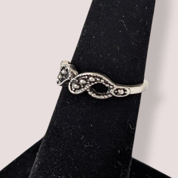 (3/$20) Dainty Dot & Swirl Cut Out Ring - Picture 1 of 5